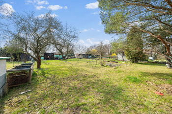 Prodej pozemku 506 m², Pardubice