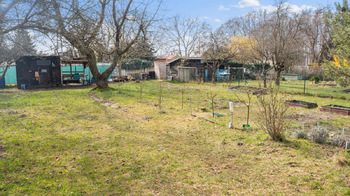 Prodej pozemku 506 m², Pardubice