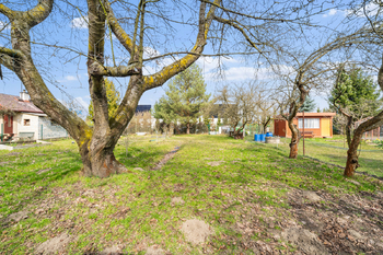 Prodej pozemku 506 m², Pardubice