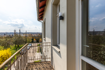 Prodej domu 403 m², Praha 10 - Hostivař