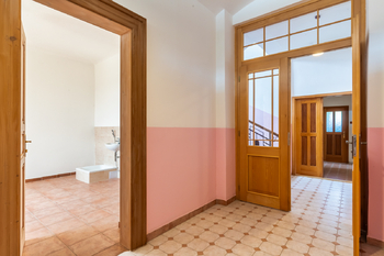 Prodej domu 403 m², Praha 10 - Hostivař