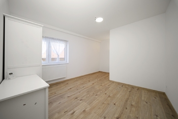 Prodej bytu 3+kk v osobním vlastnictví 68 m², Lomnice