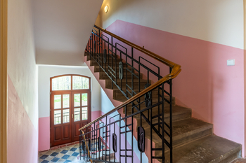 Prodej obchodních prostor 403 m², Praha 10 - Hostivař