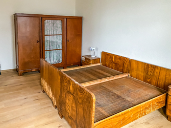 Prodej obchodních prostor 403 m², Praha 10 - Hostivař