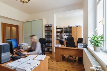 Prodej obchodních prostor 403 m², Praha 10 - Hostivař