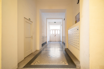 Prodej bytu 1+kk v osobním vlastnictví 26 m², Praha 2 - Nové Město