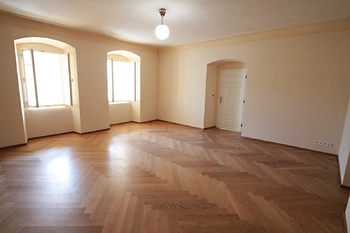 Pronájem bytu 2+1 v osobním vlastnictví 111 m², Kolín