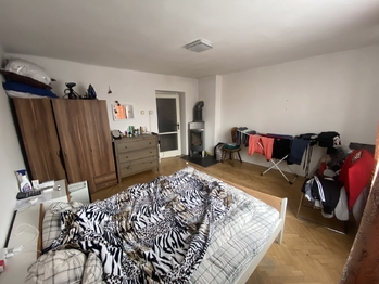 ložnice - Prodej bytu 3+kk v osobním vlastnictví 59 m², Neveklov