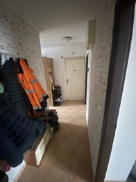 chodba - Prodej bytu 3+kk v osobním vlastnictví 59 m², Neveklov