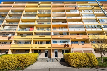 Prodej bytu 3+1 v osobním vlastnictví 76 m², Praha 5 - Stodůlky