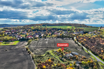 Prodej pozemku 1050 m², Chožov