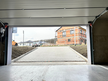 Pronájem garážového stání, Kladno