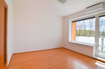 Prodej bytu 3+kk v osobním vlastnictví 94 m², Břeclav