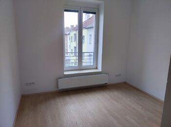 Pronájem bytu 2+kk v osobním vlastnictví 42 m², Pardubice