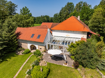 Prodej ubytovacího zařízení 786 m², Sloupnice