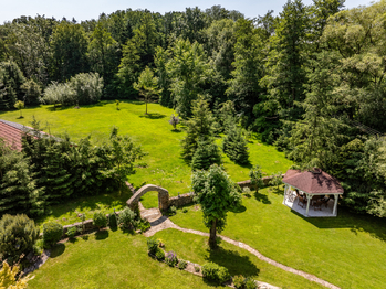 Prodej ubytovacího zařízení 786 m², Sloupnice