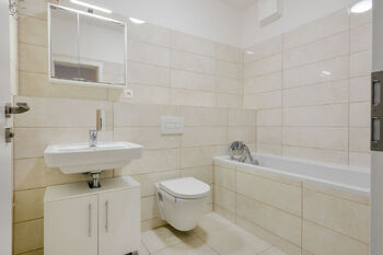 Prodej bytu 3+kk v osobním vlastnictví 90 m², Praha 4 - Modřany