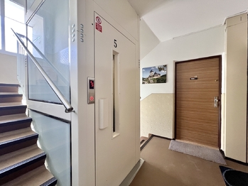 Prodej bytu 2+1 v družstevním vlastnictví 59 m², Chomutov