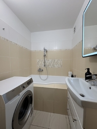 Prodej bytu 3+1 v osobním vlastnictví 89 m², Praha 6 - Řepy