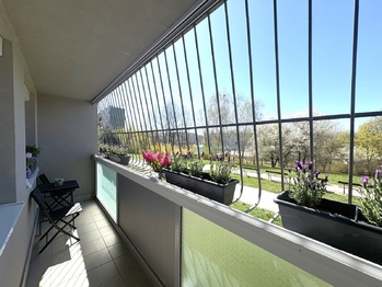 Lodžie - Prodej bytu 3+1 v osobním vlastnictví 89 m², Praha 6 - Řepy