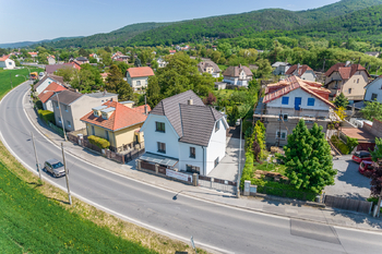 Prodej domu 110 m², Řevnice