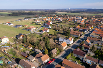 Letecký snímek pozemku a domu - Prodej domu 56 m², Krakovany