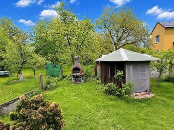 Zahrada - Prodej domu 197 m², Nový Bor