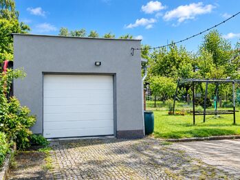 Garáž  - Prodej domu 197 m², Nový Bor