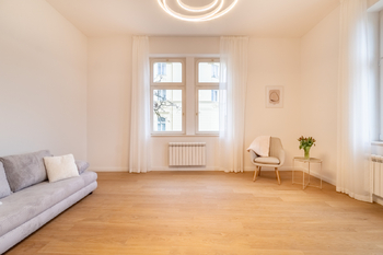 Pronájem bytu 2+kk v osobním vlastnictví 65 m², Praha 3 - Vinohrady