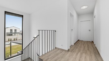 Prodej domu 264 m², Dobřejovice