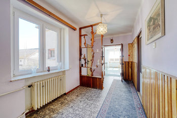 Prodej domu 270 m², Toužim