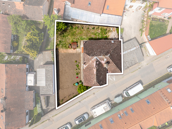 Prodej domu 196 m², Chrást