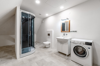 Prodej domu 196 m², Chrást
