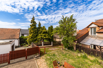 Prodej domu 196 m², Chrást