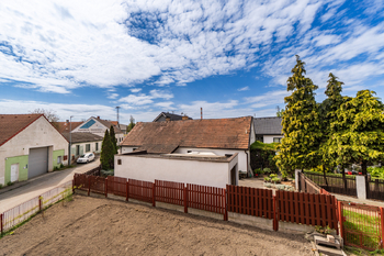 Prodej domu 196 m², Chrást