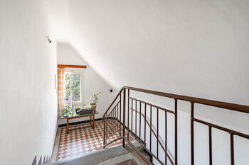 Prodej domu 196 m², Chrást