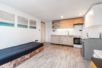 Prodej domu 196 m², Chrást