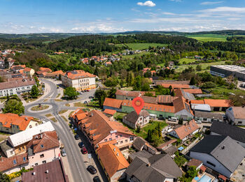 Prodej domu 196 m², Chrást