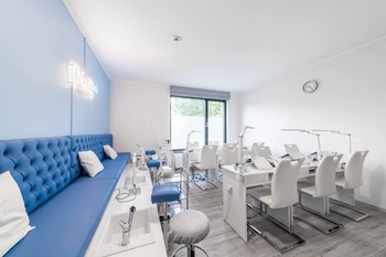 Pronájem obchodních prostor 32 m², Praha 8 - Karlín