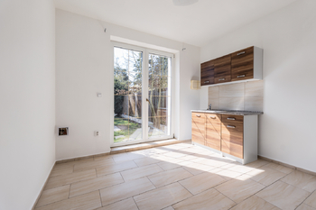 Prodej domu 196 m², Zvole