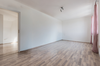 Prodej domu 196 m², Zvole