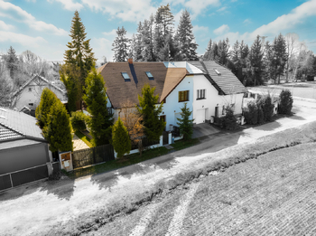 Prodej domu 196 m², Zvole