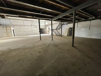 Prodej výrobních prostor 1500 m², České Budějovice