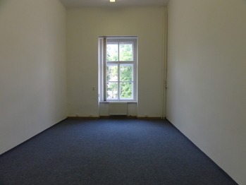 Pronájem kancelářských prostor 28 m², Praha 5 - Smíchov