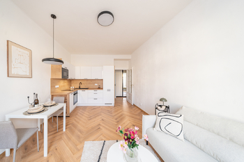 Pronájem bytu 2+kk v osobním vlastnictví 46 m², Praha 2 - Nusle