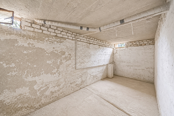 Sklep - Prodej domu 236 m², Kroměříž