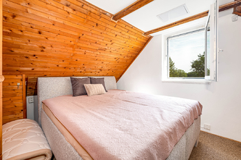 pokoj 2.NP - Prodej chaty / chalupy 52 m², Borovnice