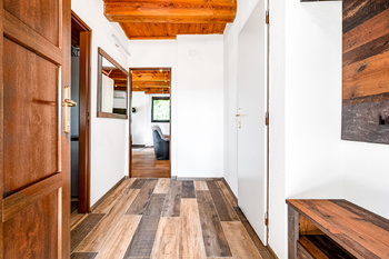 chodba 1.NP - Prodej chaty / chalupy 52 m², Borovnice