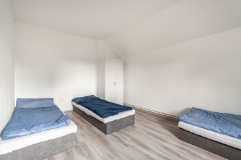 Pronájem ubytovacího zařízení 243 m², Bulovka