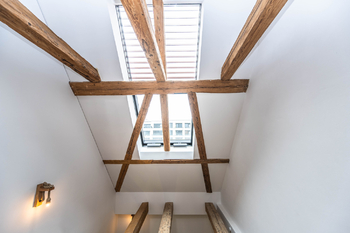 Elektrické otevírání oken - Pronájem bytu 2+kk v osobním vlastnictví 42 m², Praha 4 - Nusle